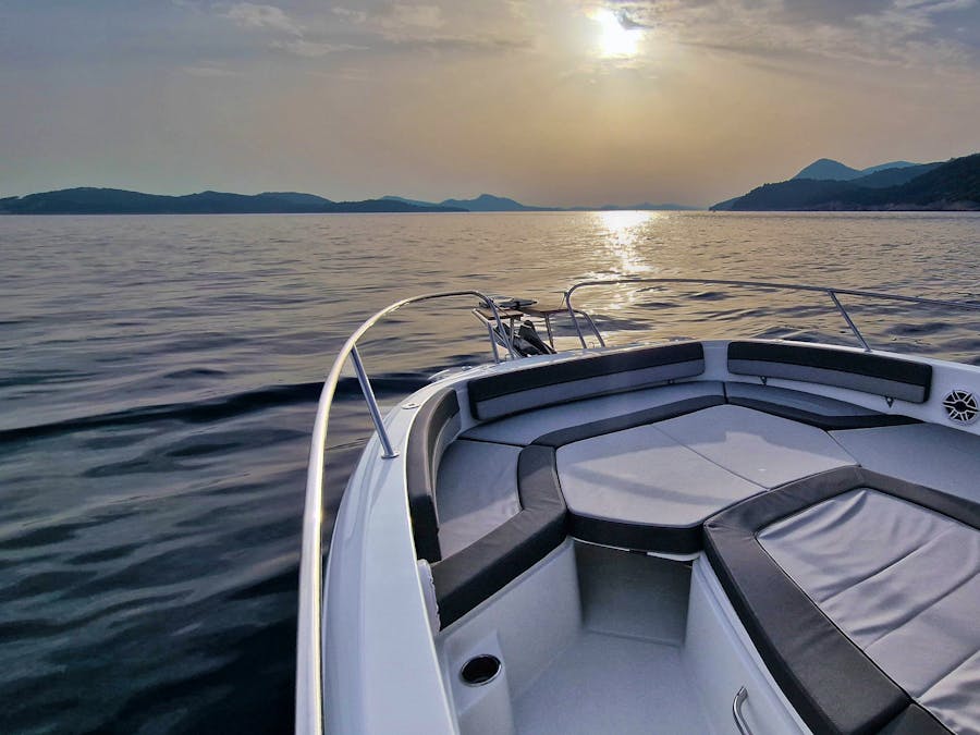 dubrovnik_new_speedboat_Tendo_Luxury_travel_boat_tours-006.jpg
